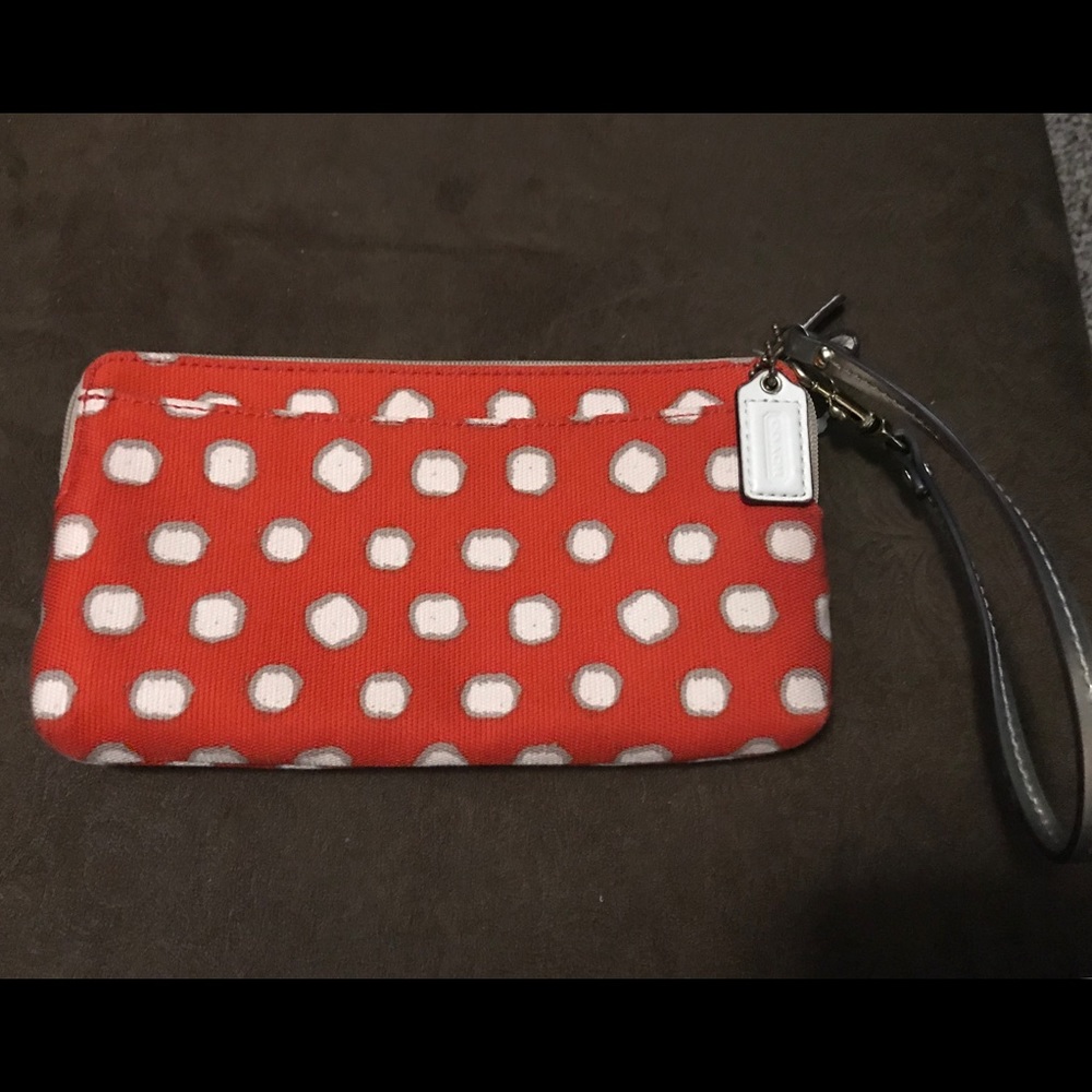 Coach clutch wristlet wallet